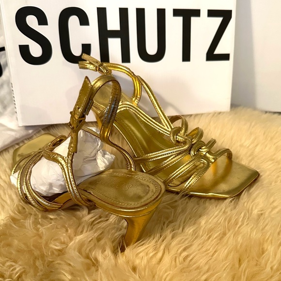 - SCHUTZ, Metallic,Gold-- Octavia, strappy Leather Sandal. Preowned, S… - Picture 7 of 8